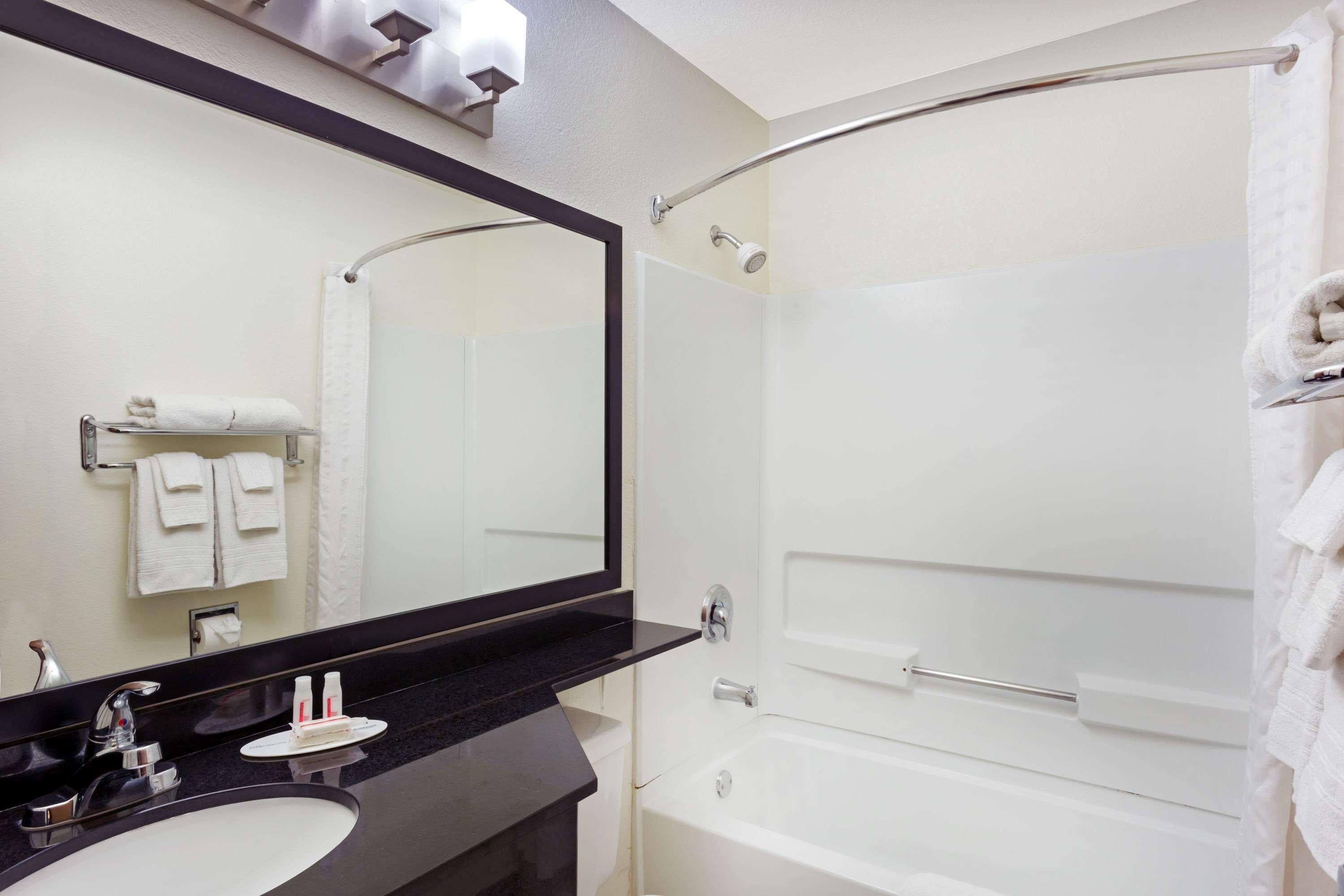 Super 8 By Wyndham Chandler Phoenix Extérieur photo